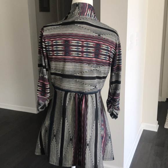 Hi- lo cardigan - Picture 3 of 5